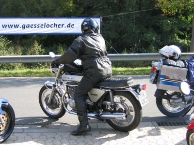 2000fruehstk013.jpg